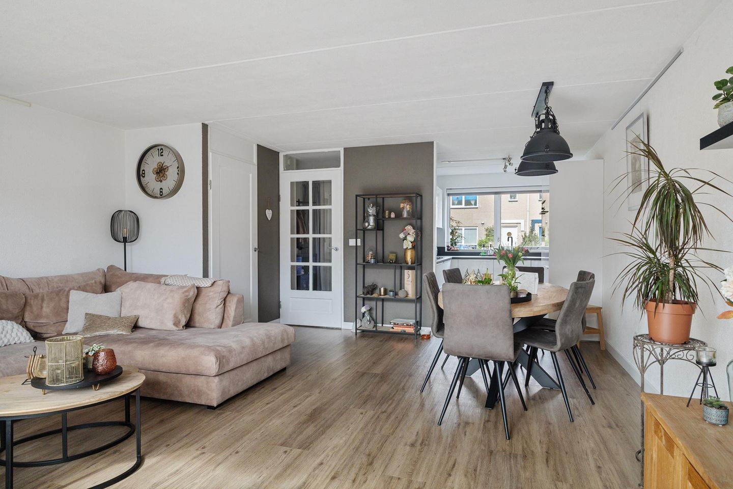 Photo 10 of Swingstraat 61