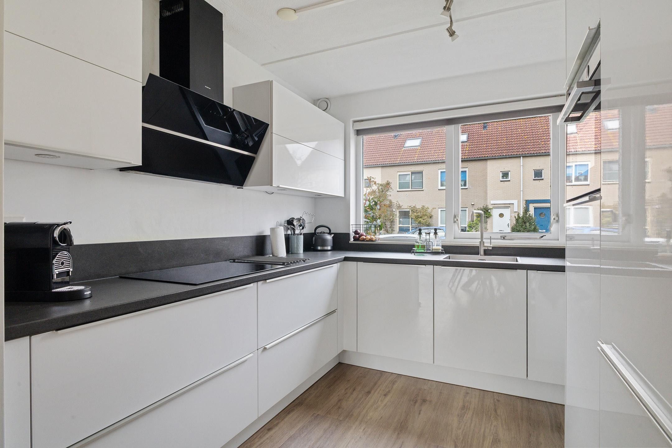 Photo 12 of Swingstraat 61