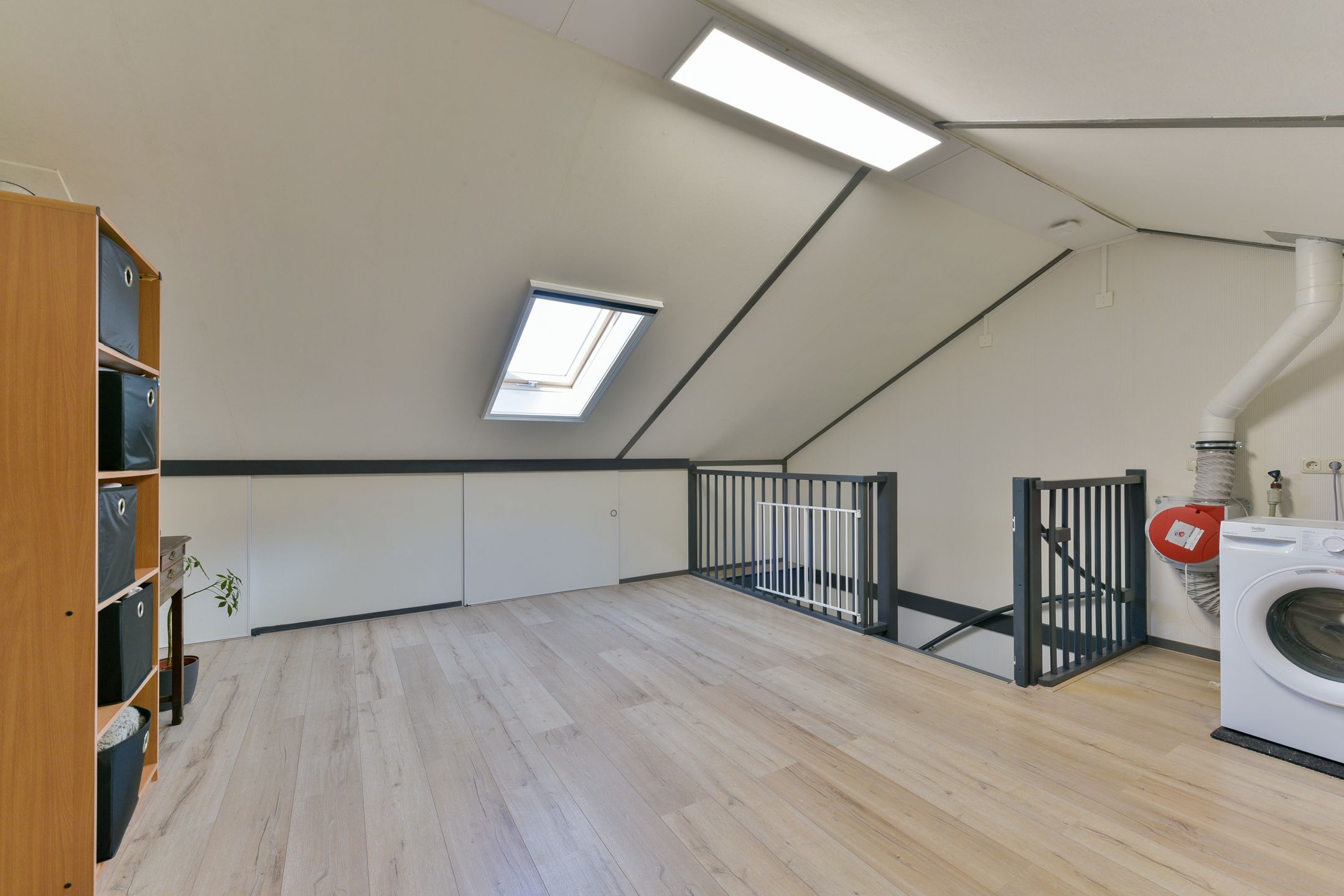 Foto 30 van Via Horta 105