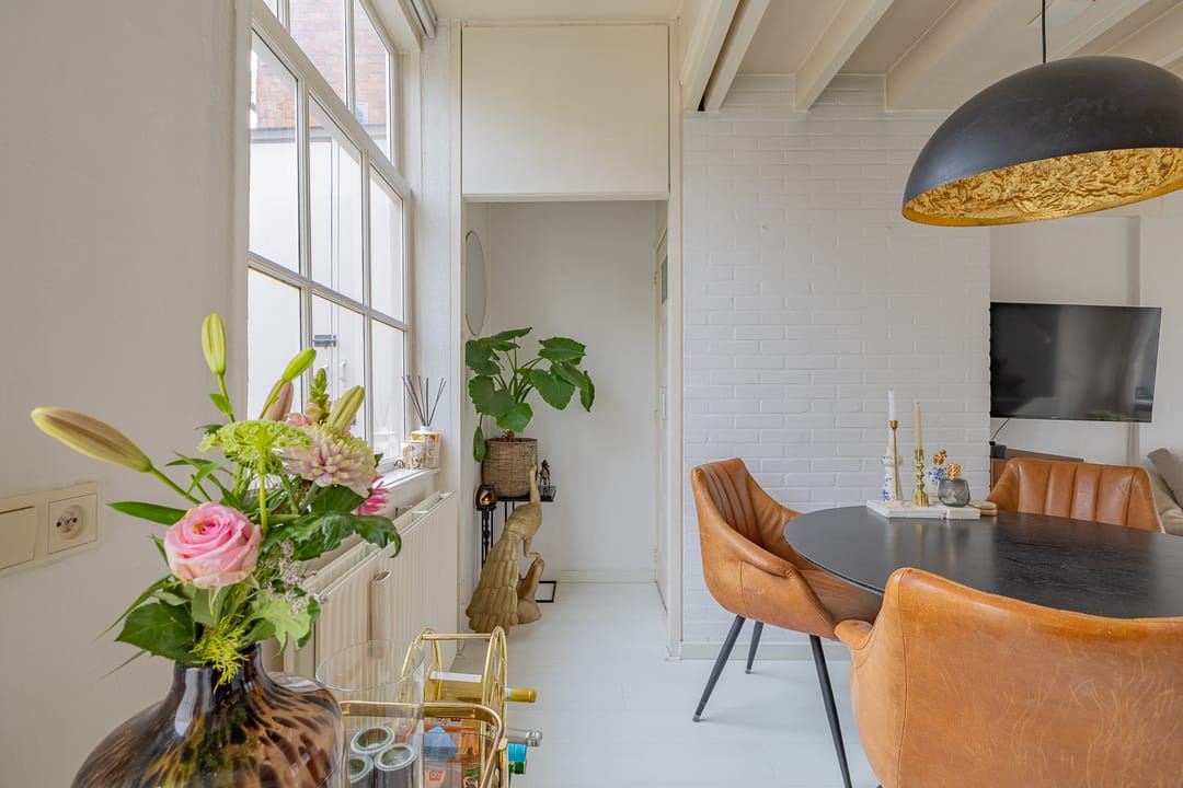 Photo 16 of Burgemeester Dregmansstraat 12