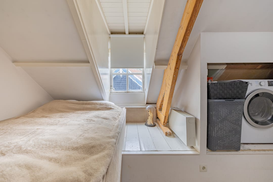 Photo 32 of Burgemeester Dregmansstraat 12