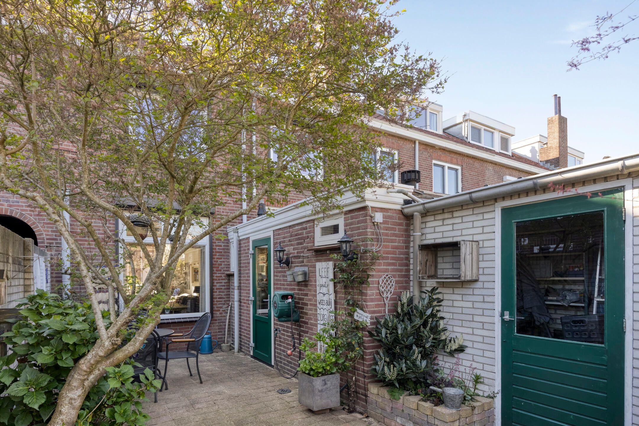 Foto 45 van Dennenstraat 16