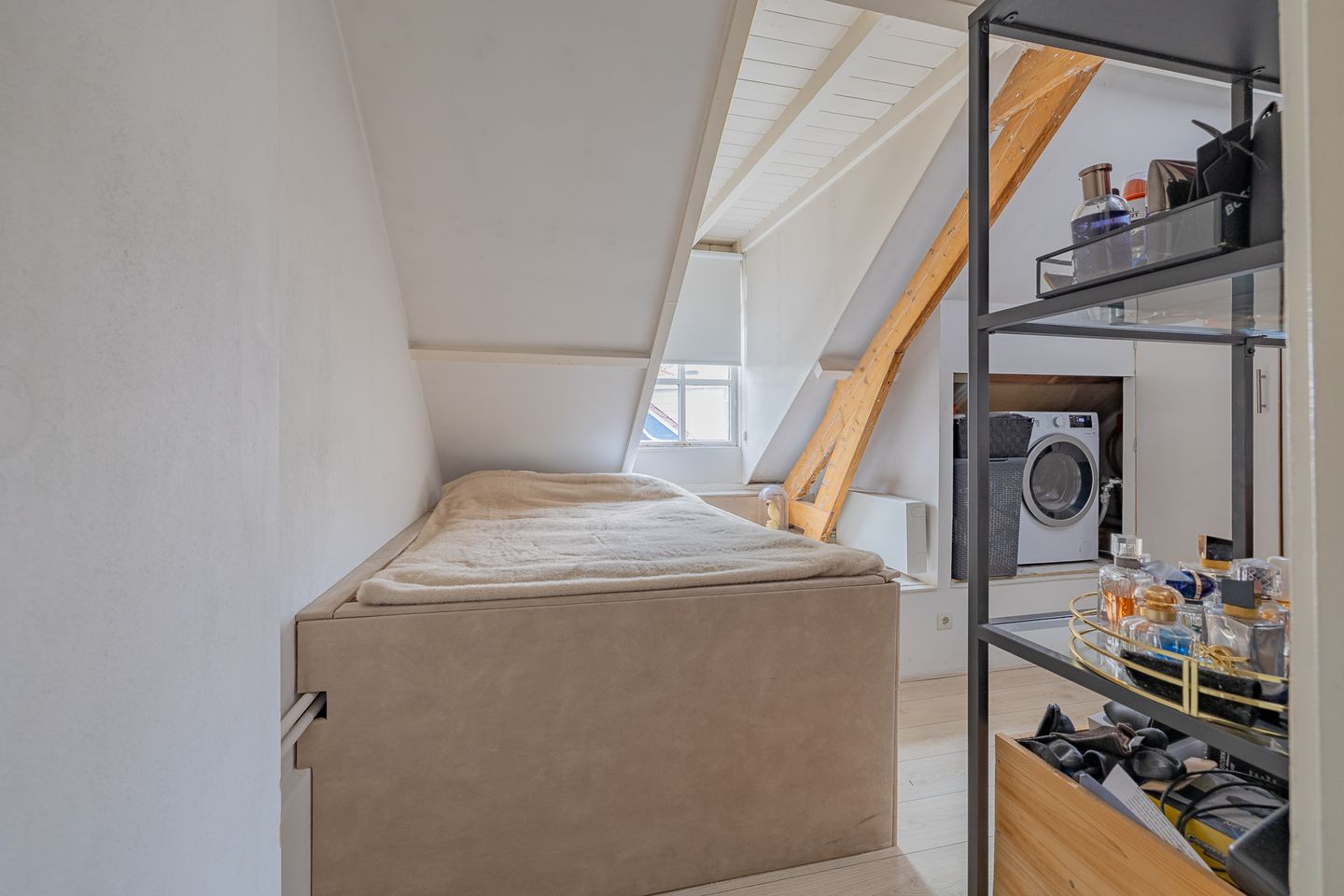 Photo 29 of Burgemeester Dregmansstraat 12