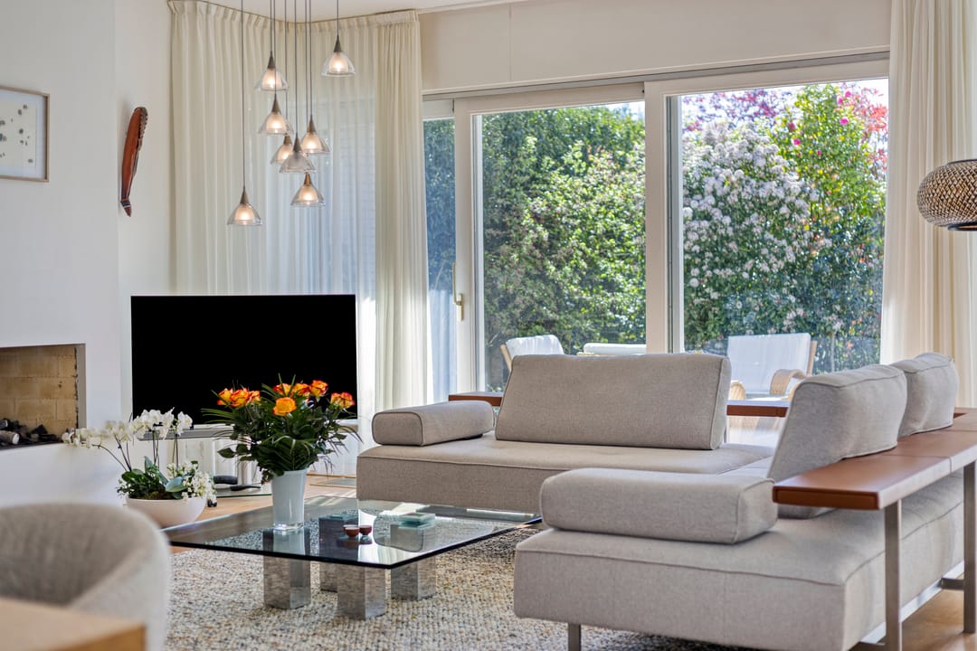 Waterfront Luxury Villa with Panoramic Views in Blixembosch — 16