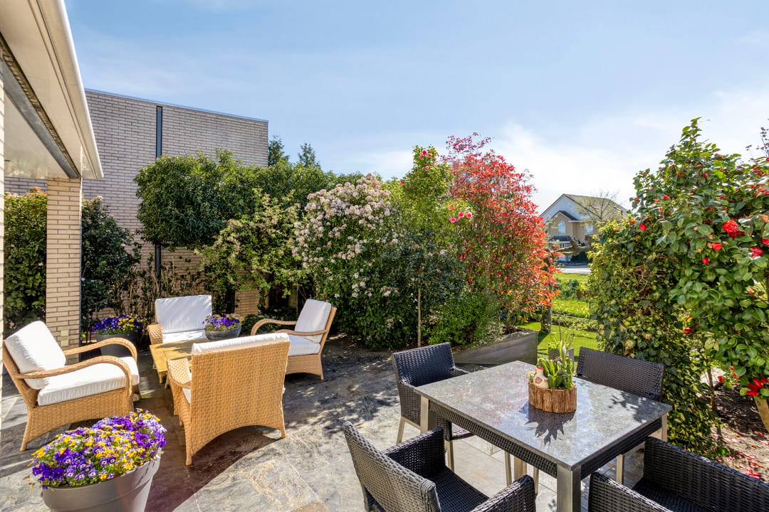 Waterfront Luxury Villa with Panoramic Views in Blixembosch — 41