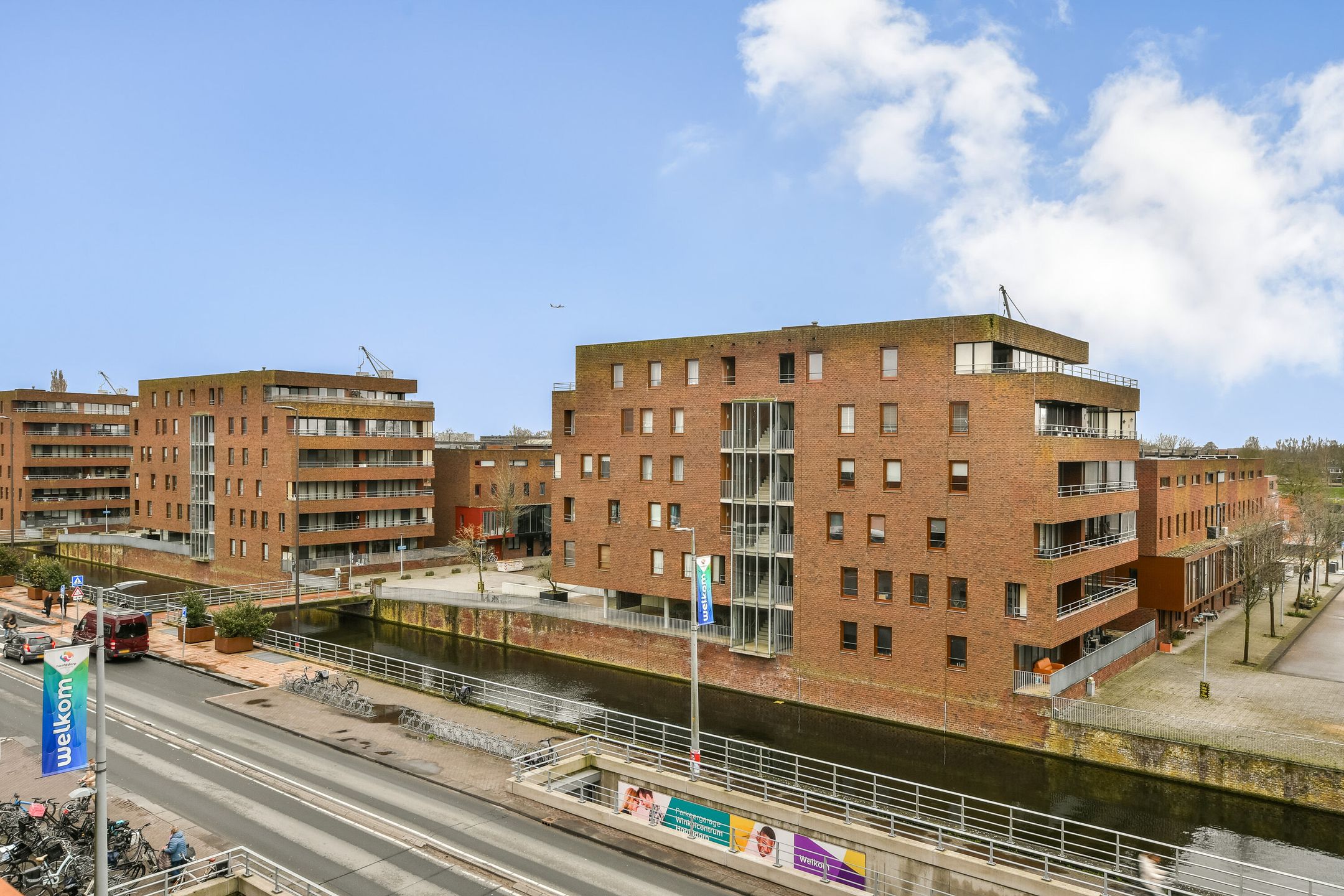 Photo 9 of Burgemeester van Stamplein 42