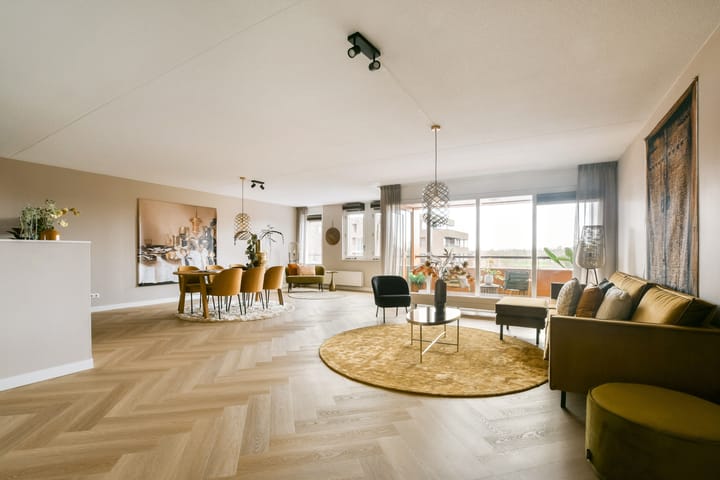 Photo 3 of Burgemeester van Stamplein 42