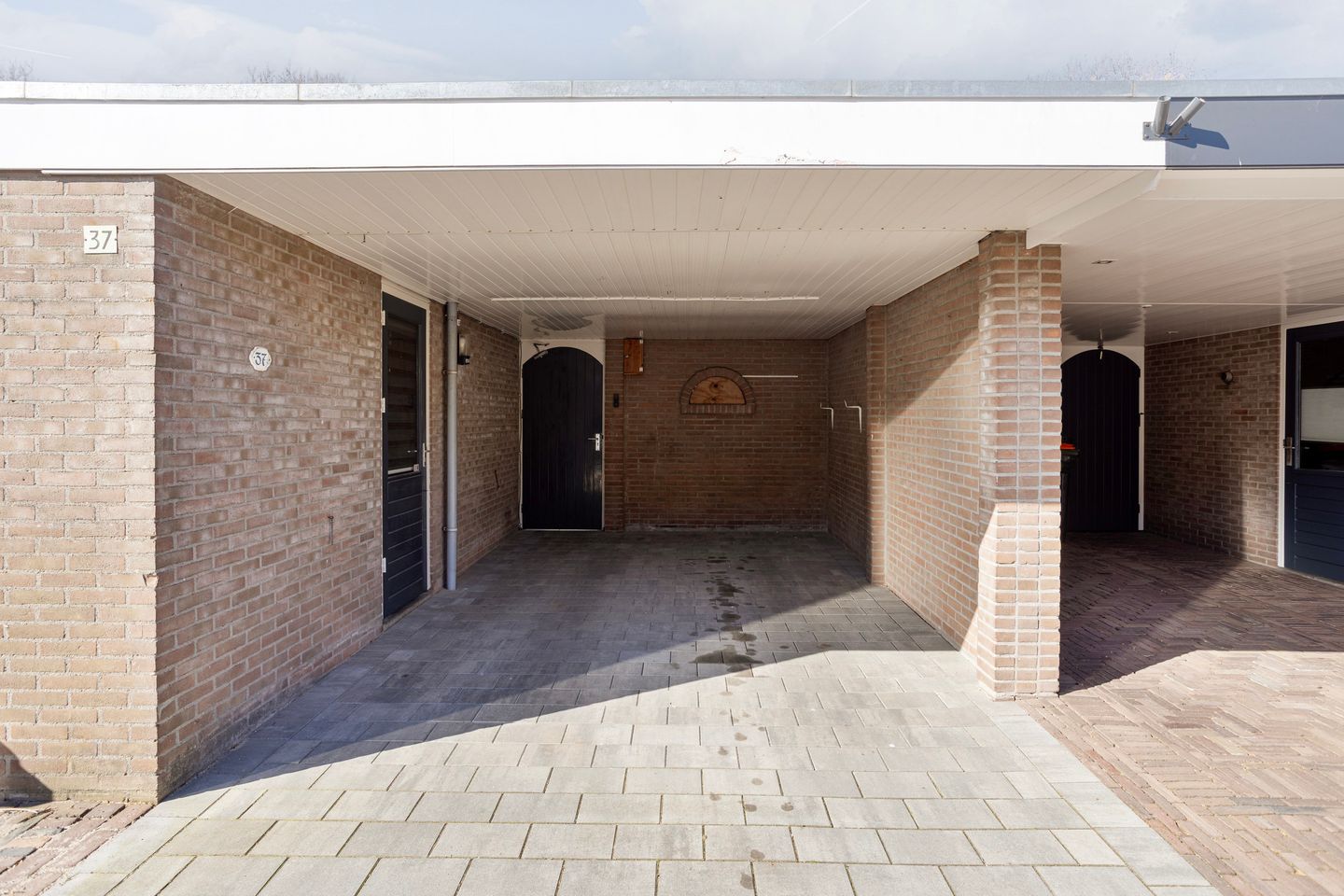 Photo 29 of Zwaluw 37