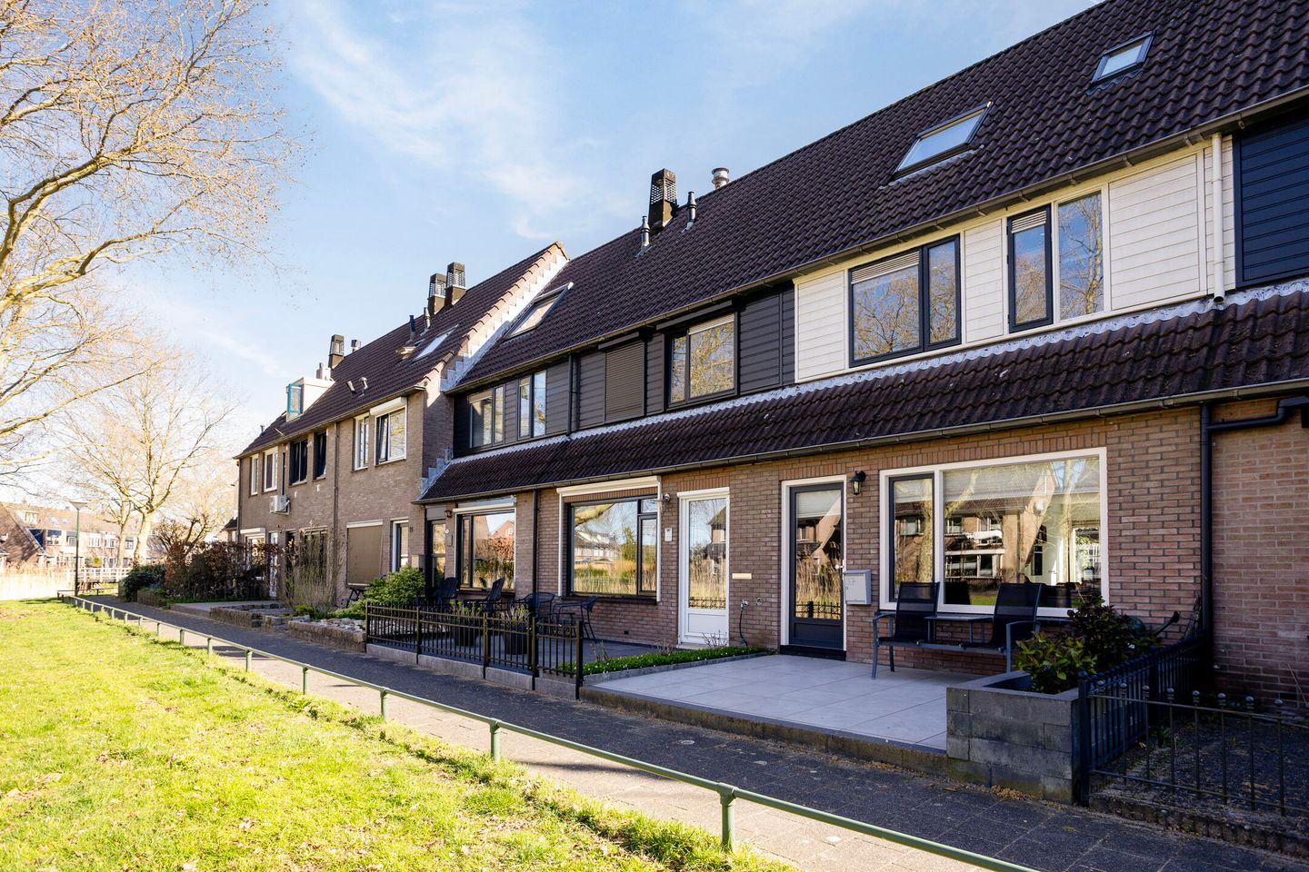 Photo 34 of Zwaluw 37