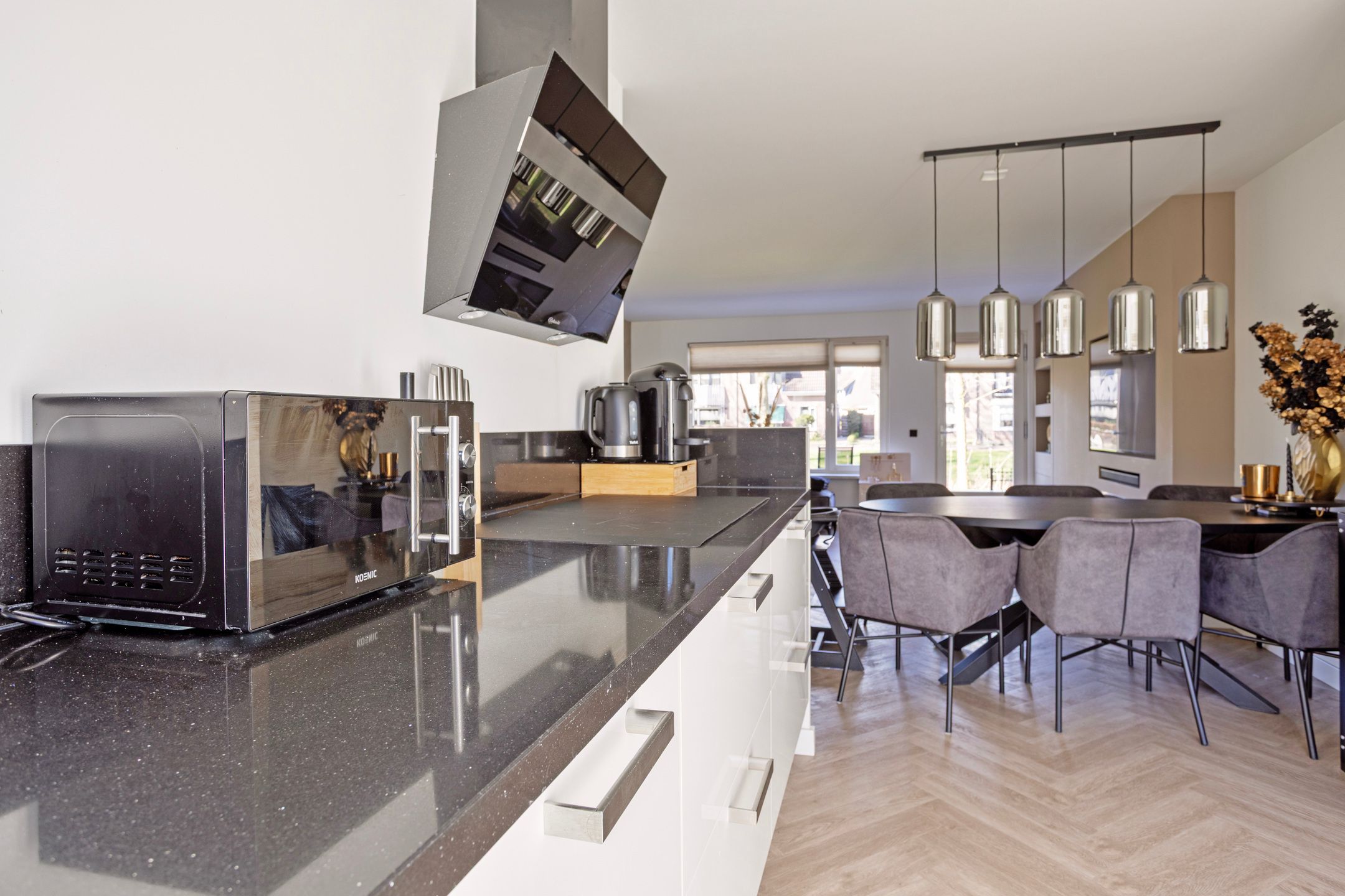 Photo 9 of Zwaluw 37