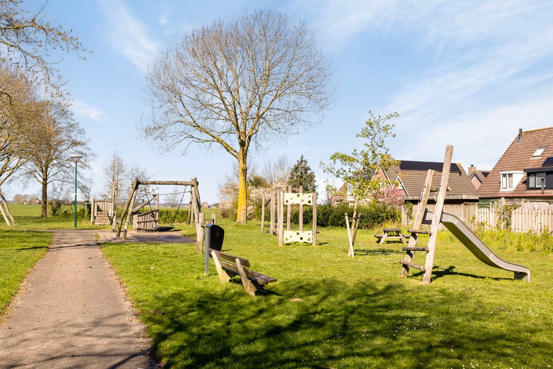 Photo 38 of Zwaluw 37