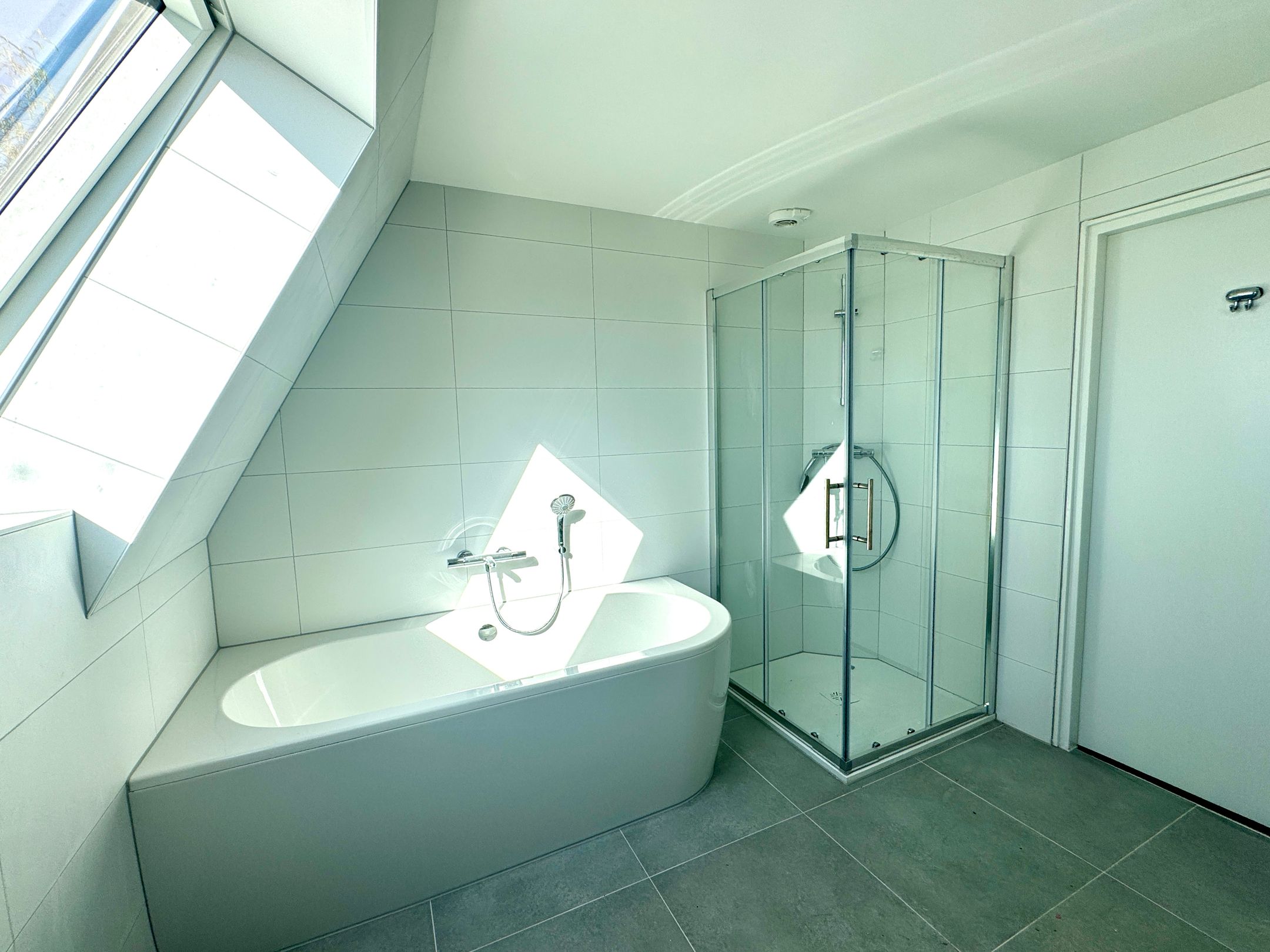 Photo 9 of Reëelenstraat 2-C