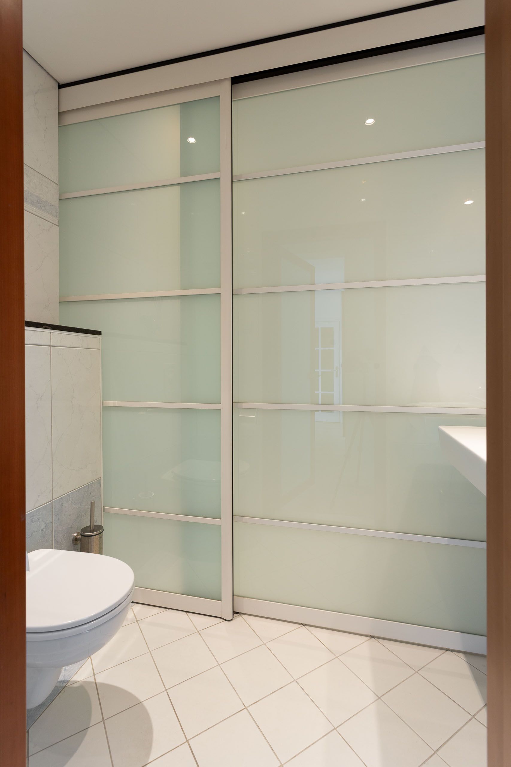 Photo 18 of Plantijnstraat 102