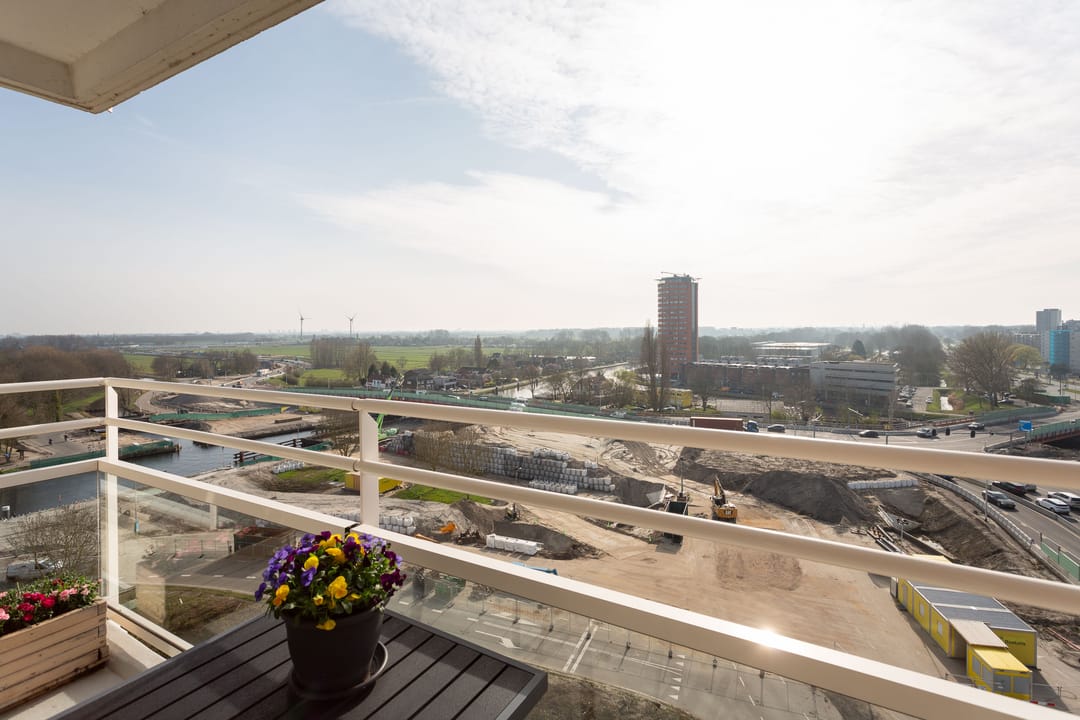 Photo 16 of Plantijnstraat 102