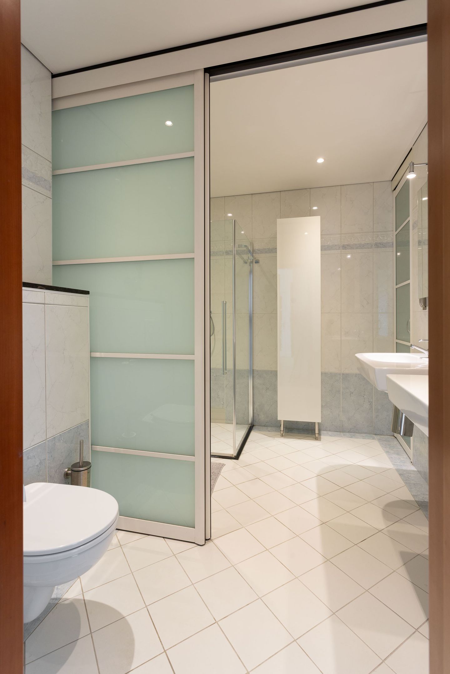 Photo 20 of Plantijnstraat 102