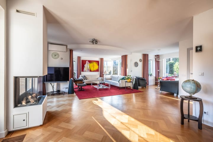 Photo 2 of Gravin Adahof 7