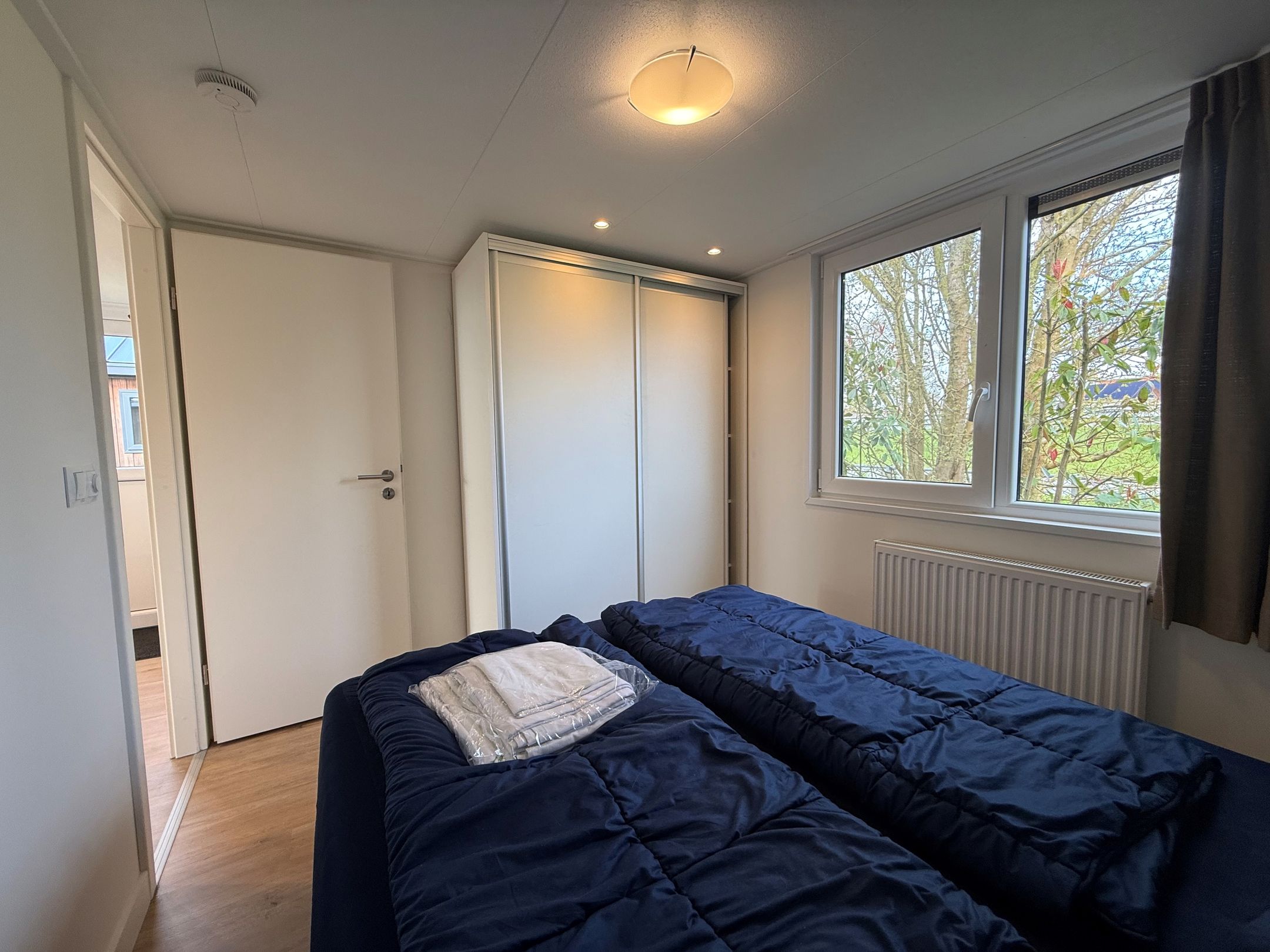 Foto 24 van Zuiderdijk 1-50