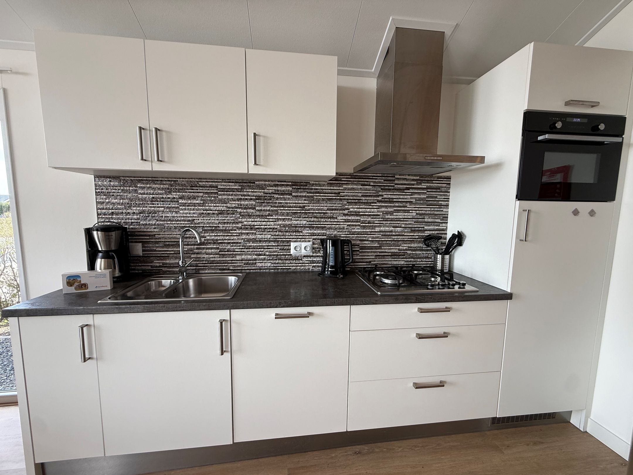 Foto 15 van Zuiderdijk 1-50