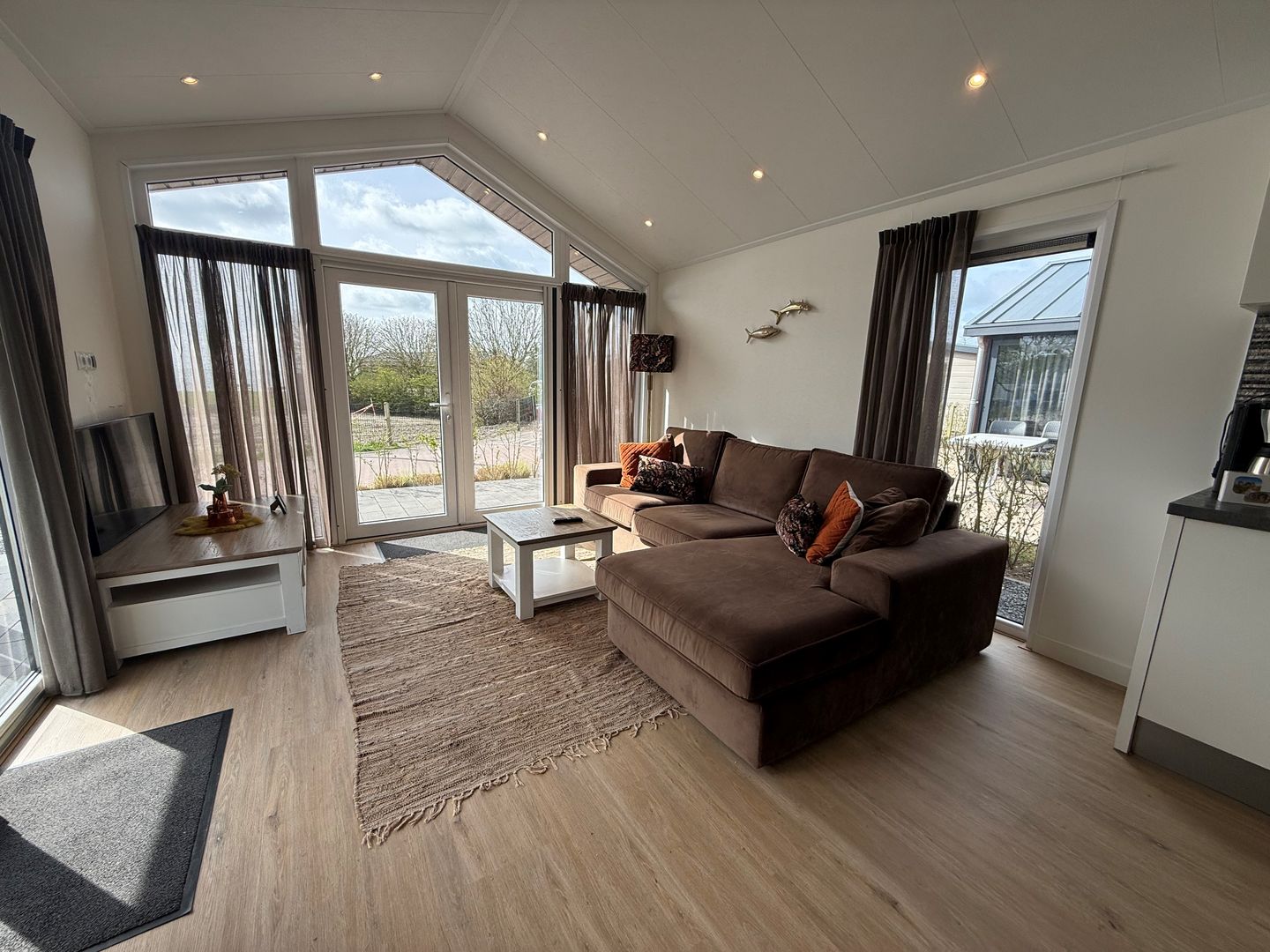 Foto 19 van Zuiderdijk 1-50