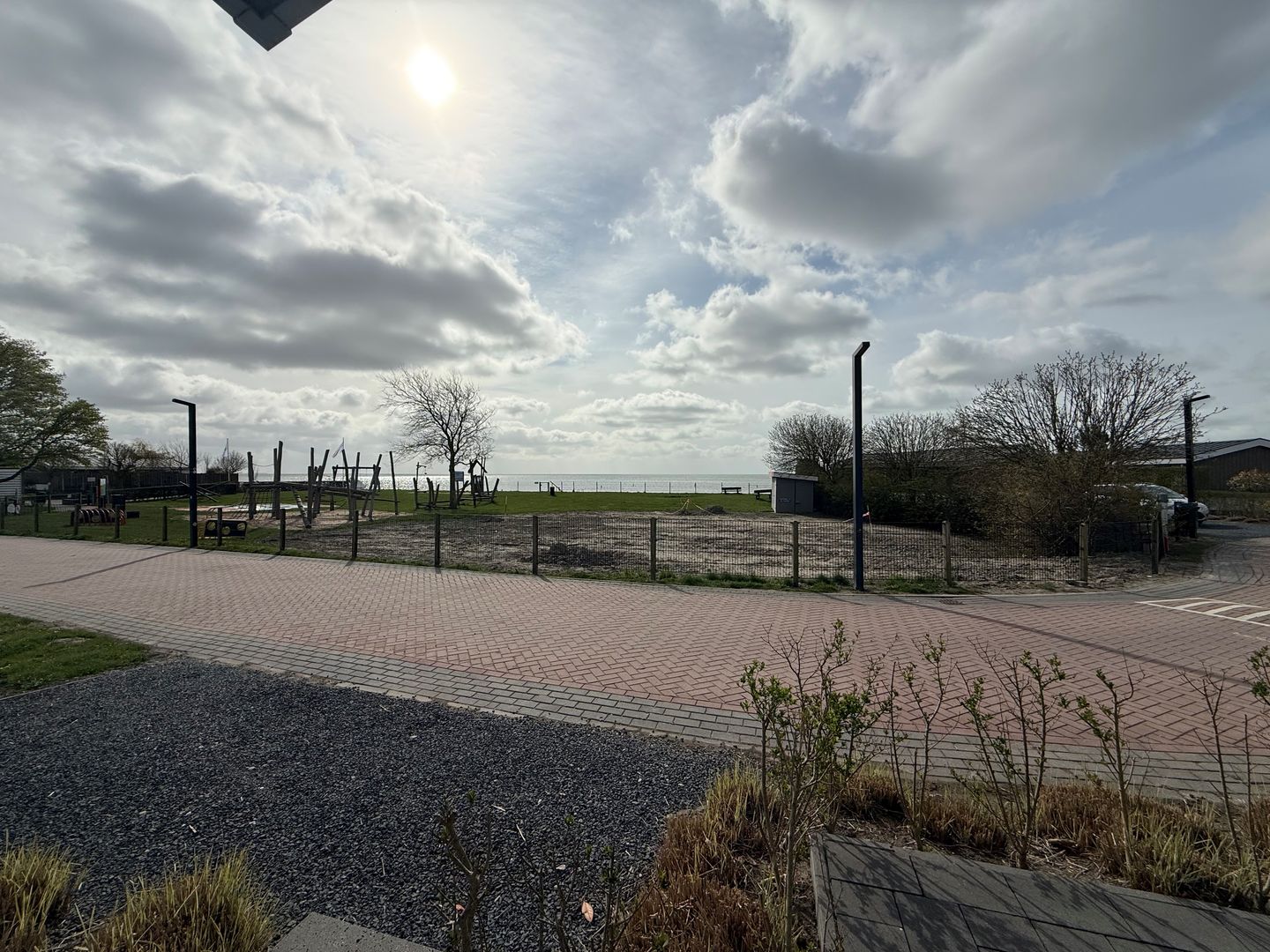 Foto 4 van Zuiderdijk 1-50