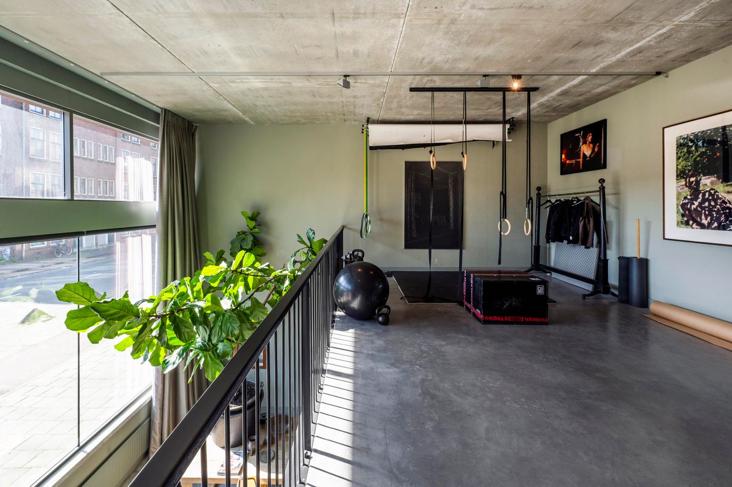 Bekijk foto 4 van Barentszplein 2-C