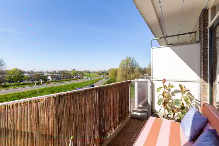 Photo 4 of Curaçaolaan 82