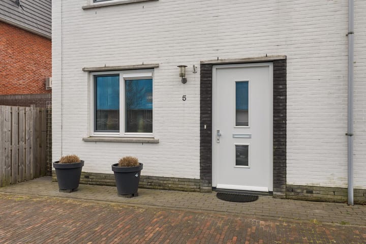 Photo 3 of Nobelstraat 5