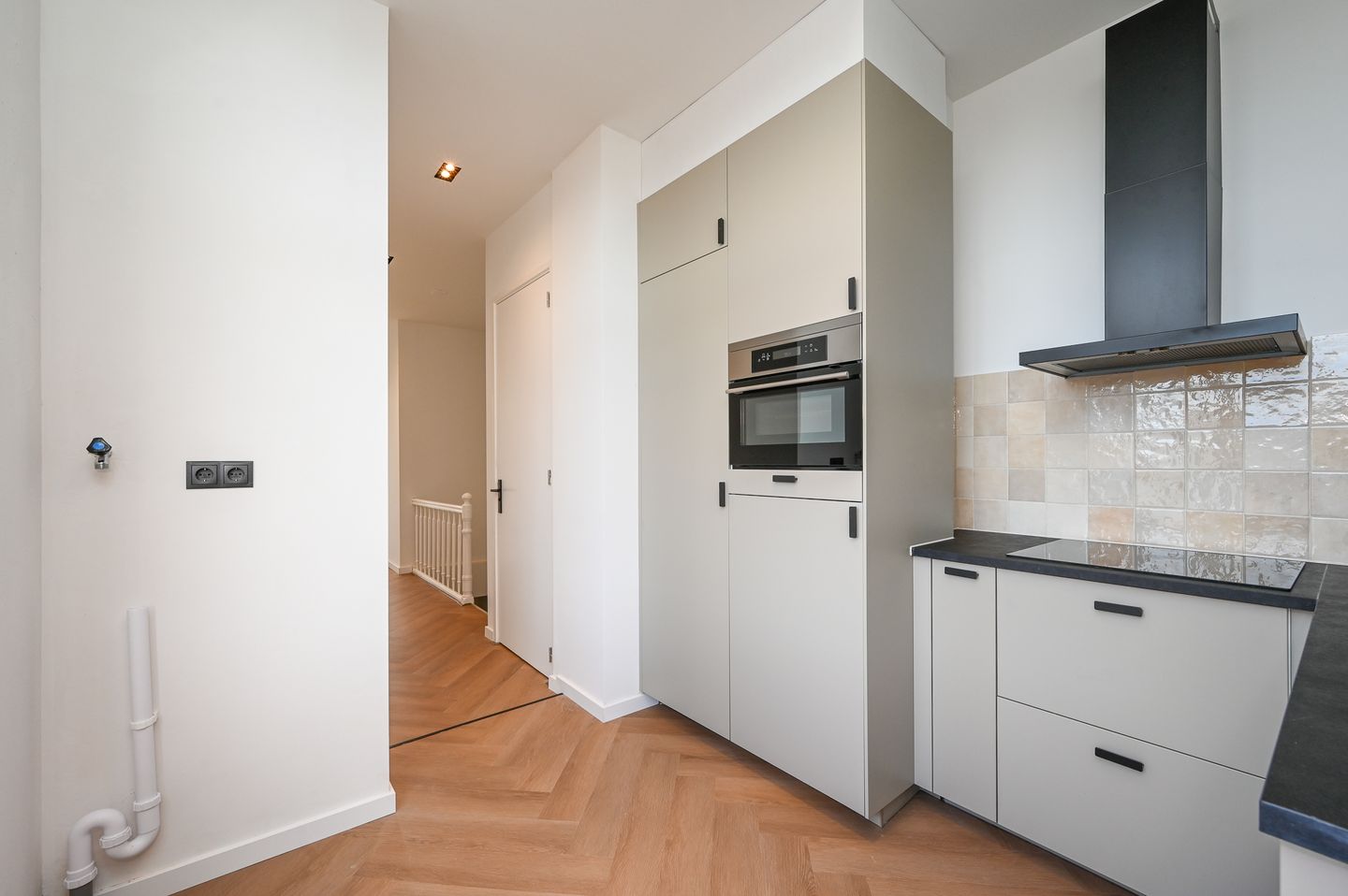 Foto 29 van Loosduinseweg 1049