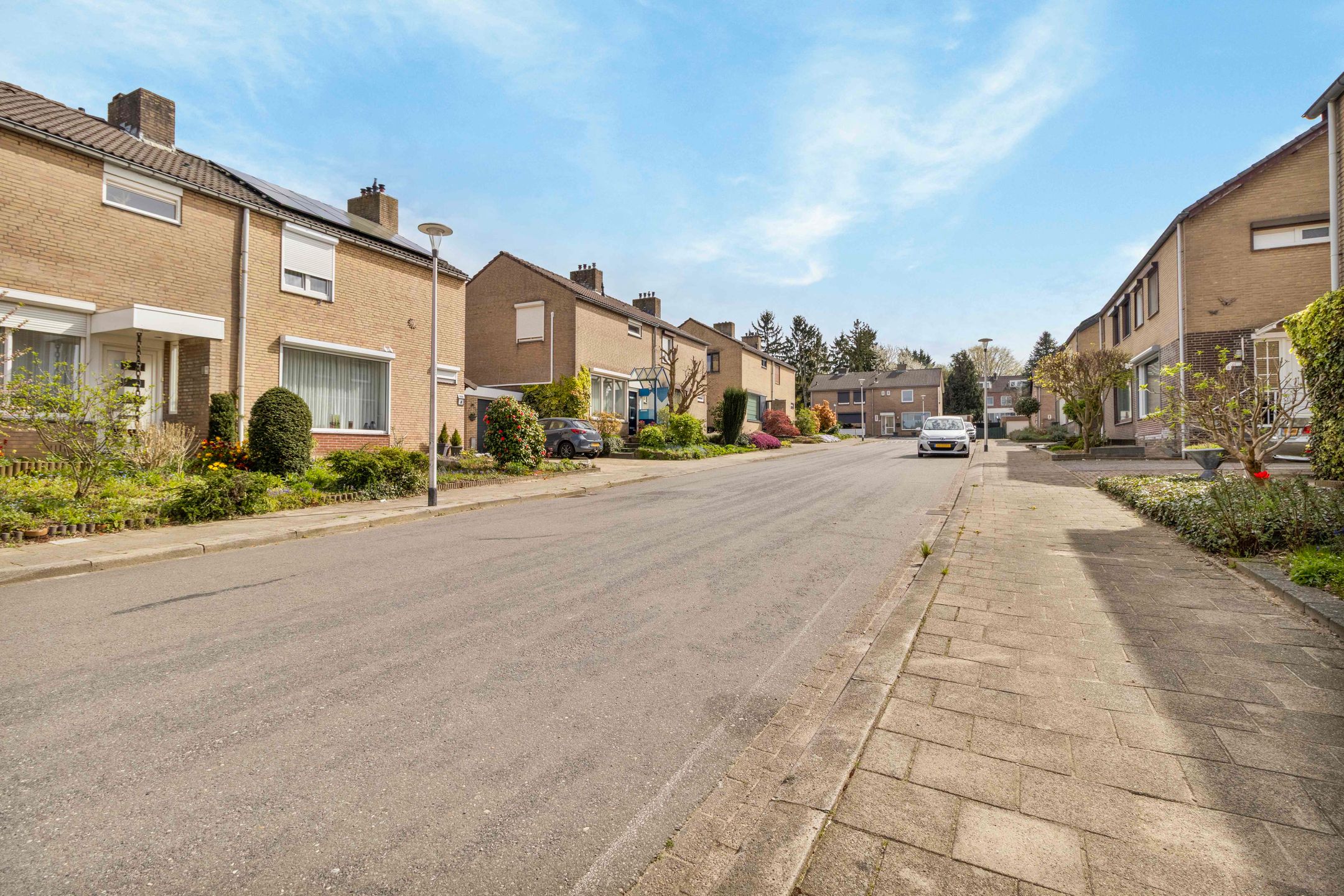 Foto 24 van Tuinstraat 9