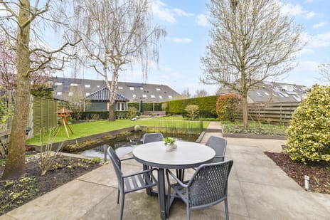 Schoener 3 tertiary image