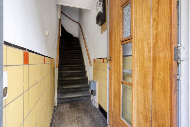 Photo 3 of Ferguutstraat 8-2