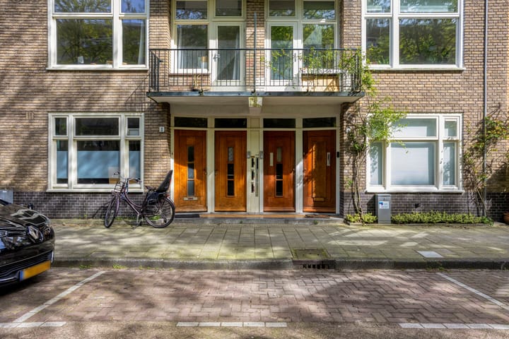 Photo 2 of Ferguutstraat 8-2