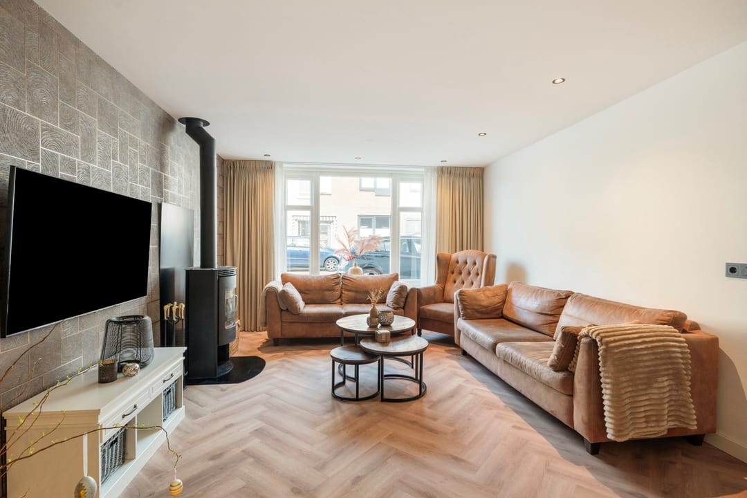 Photo 8 of E.A. Borgerstraat 15