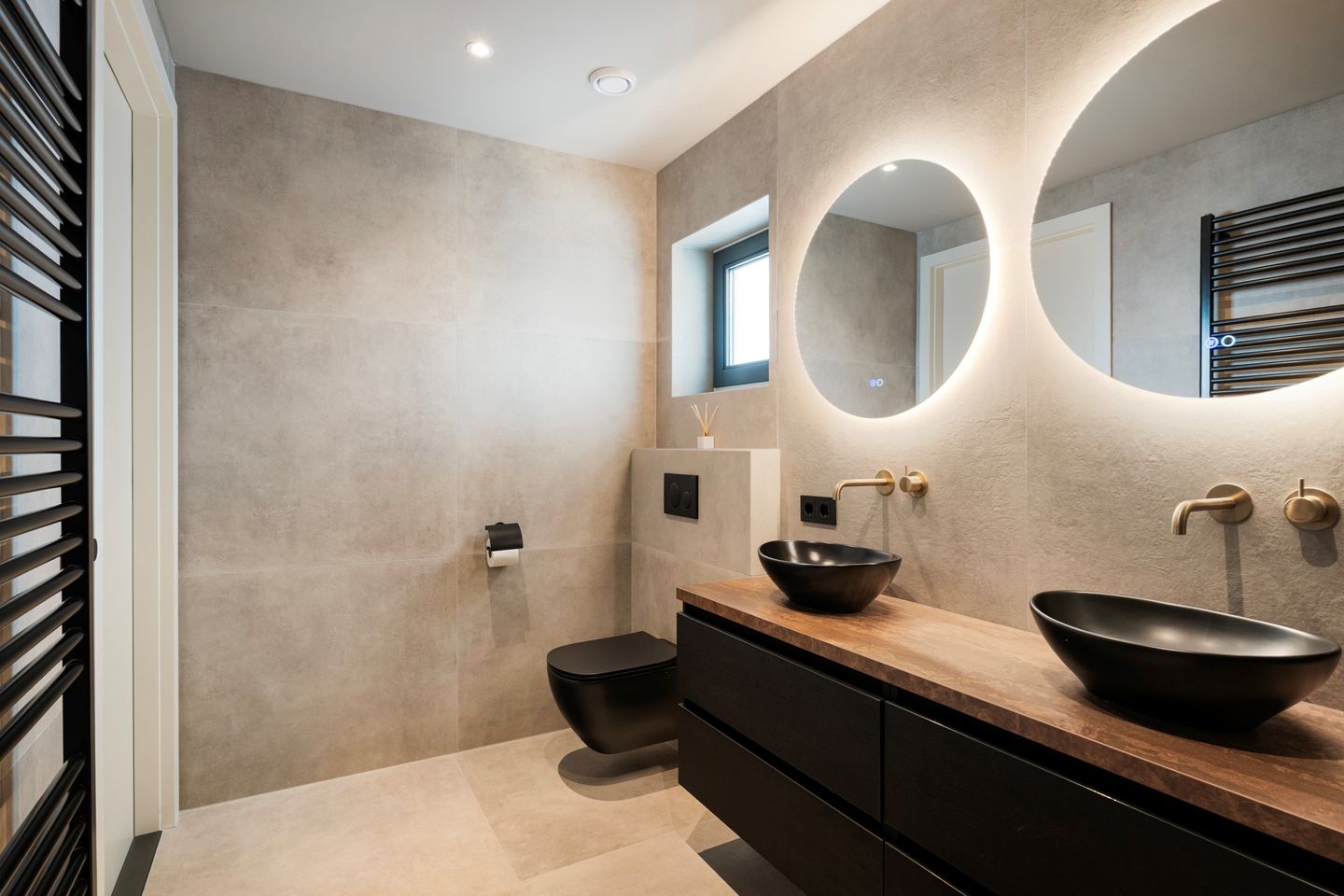 Photo 25 of E.A. Borgerstraat 15