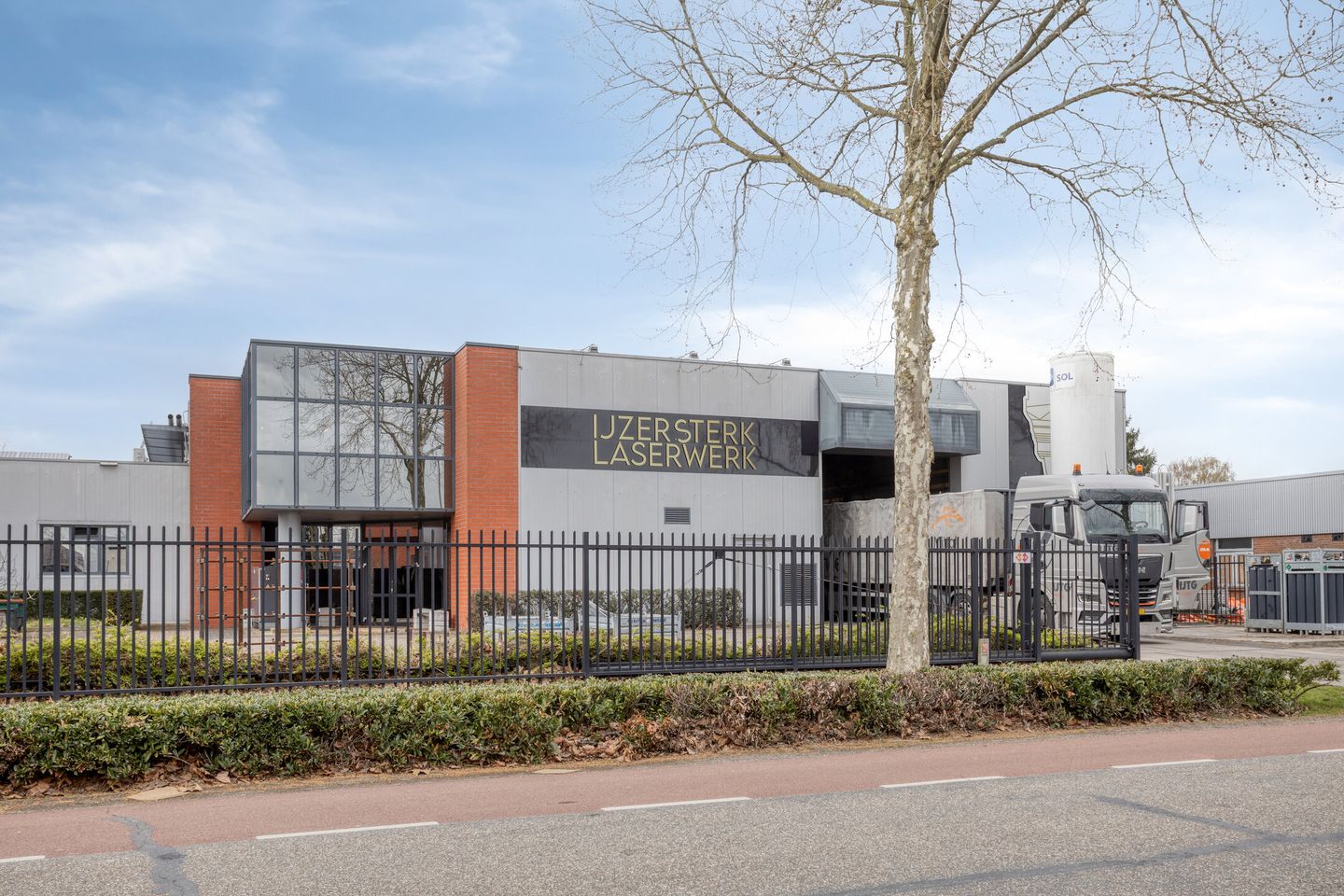 Bekijk foto 4 van Saksenweg 31