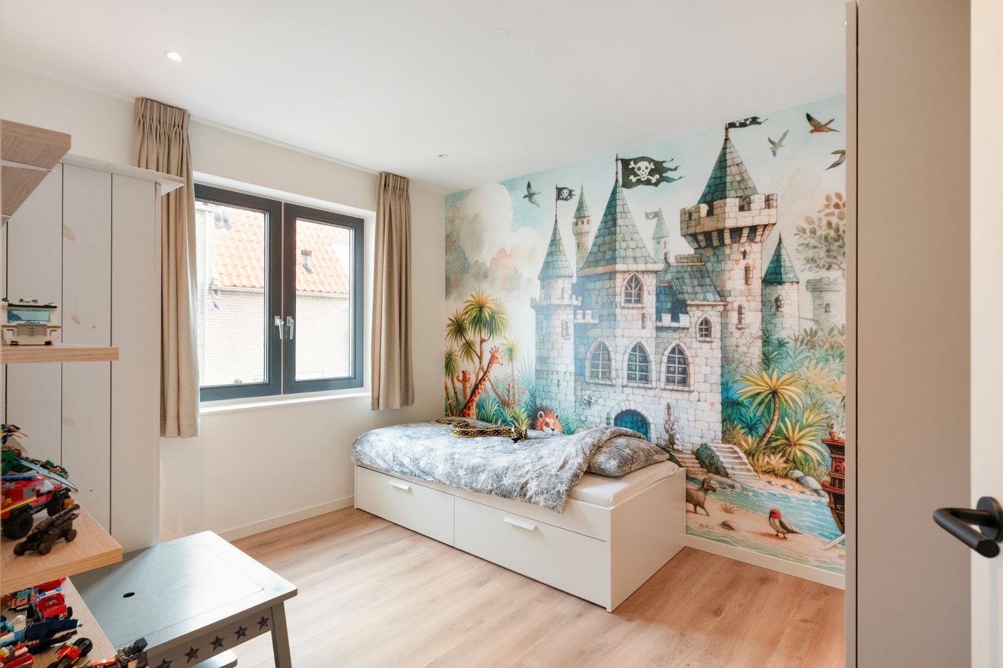 Photo 29 of E.A. Borgerstraat 15