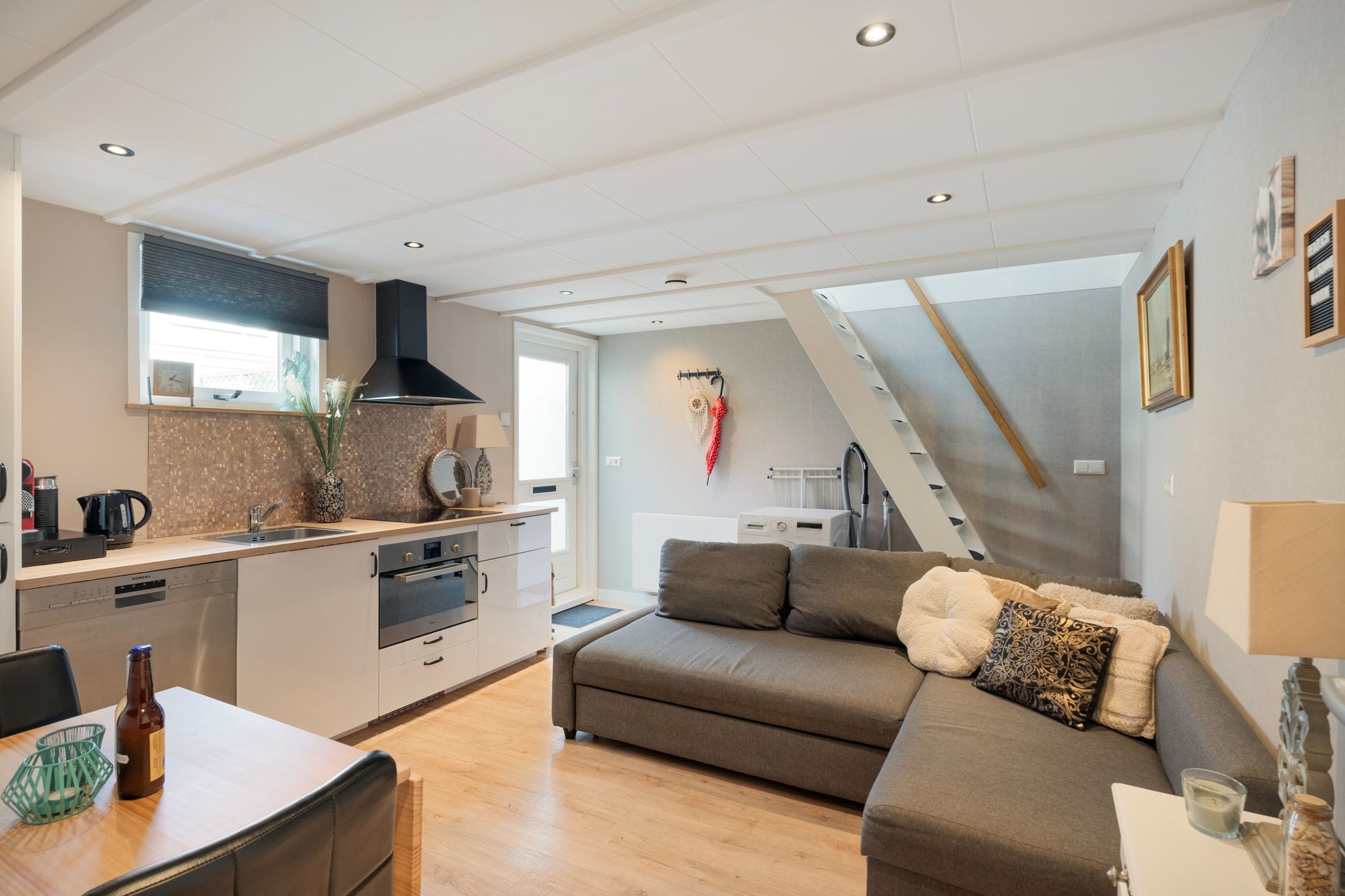 Photo 39 of E.A. Borgerstraat 15