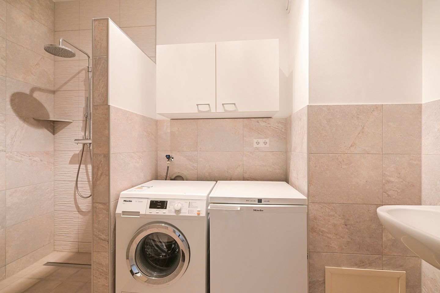 Foto 19 van Stoeplaan 11-F24