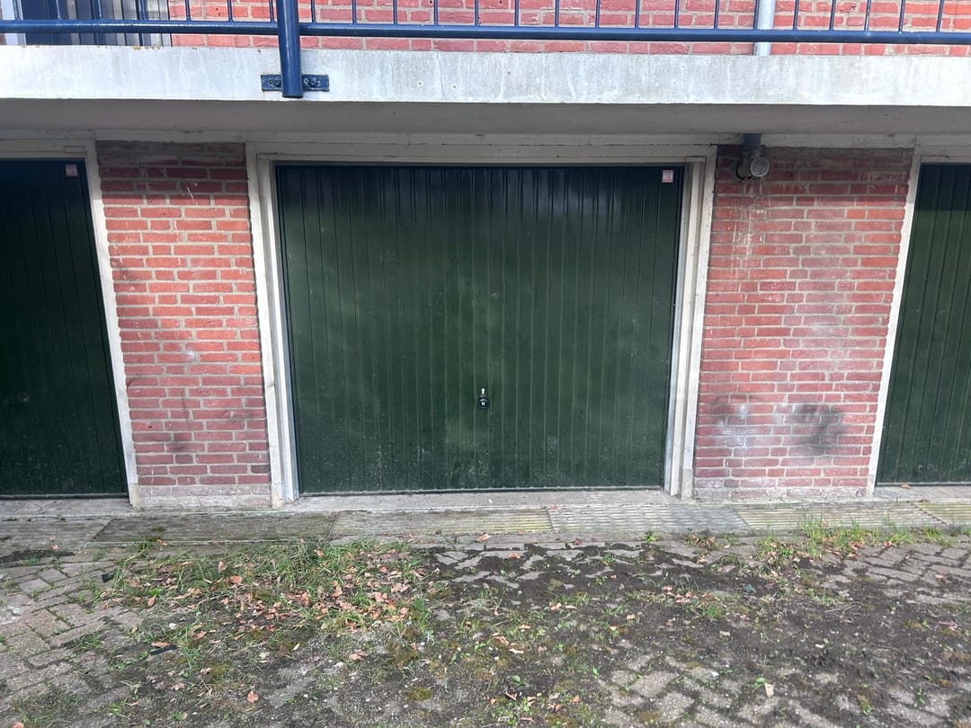 Photo 1 of Garage Hoofdstraat Nr. 10