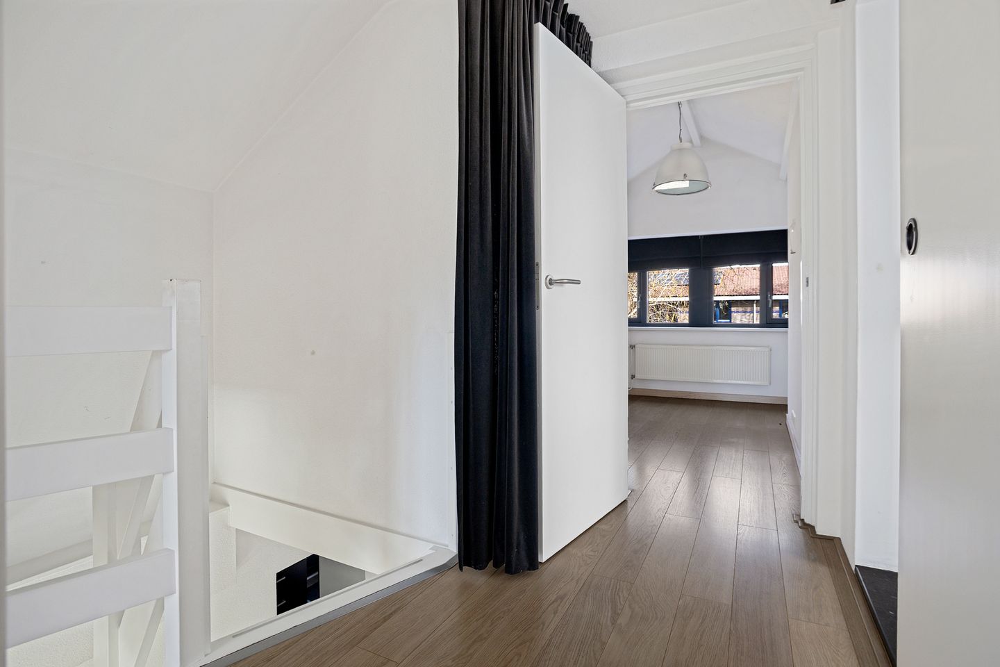 Photo 20 of Raadhuisstraat 25