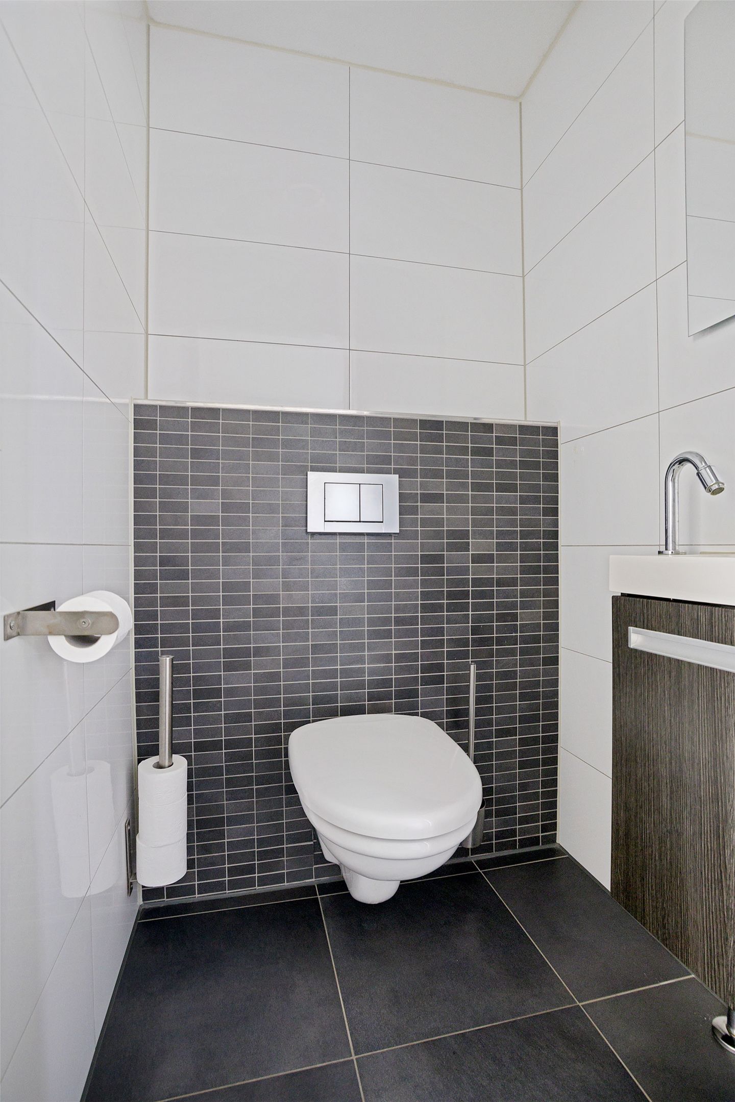 Photo 5 of Raadhuisstraat 25