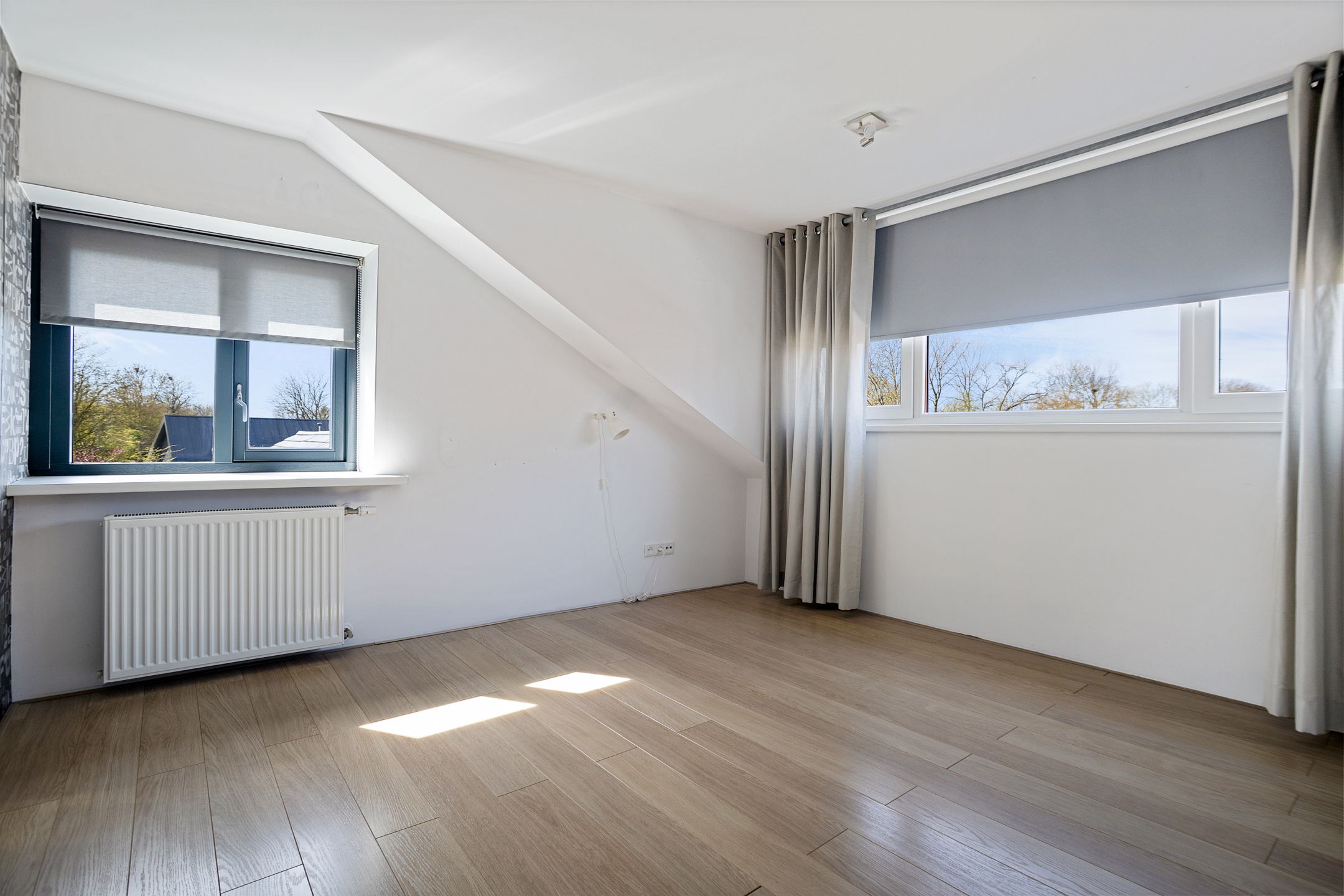 Photo 21 of Raadhuisstraat 25