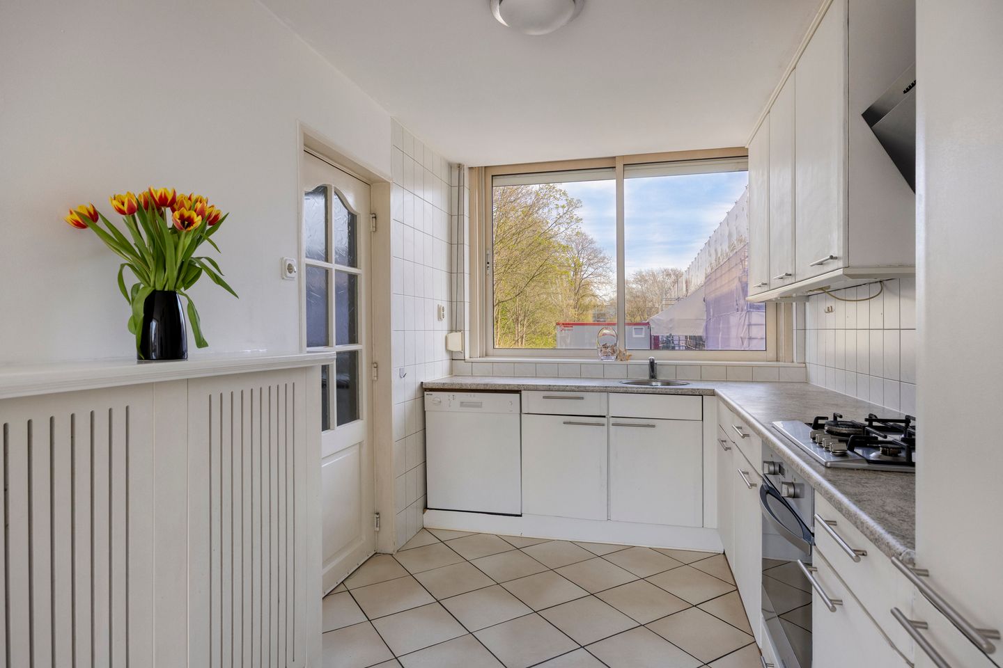 Photo 14 of van Meelstraat 34