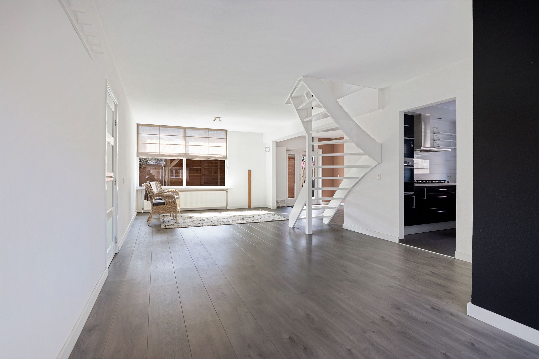 Photo 6 of Raadhuisstraat 25