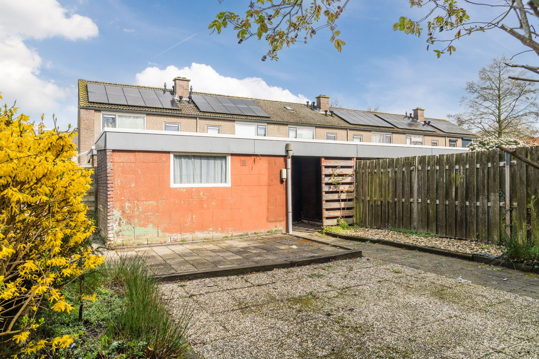 Foto 27 van Goudenregenlaan 22