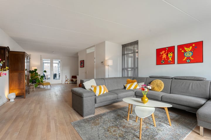 Photo 3 of Bordeauxstraat 19