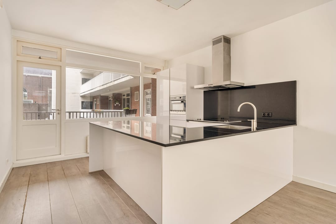 Foto 7 van Jodenbreestraat 116