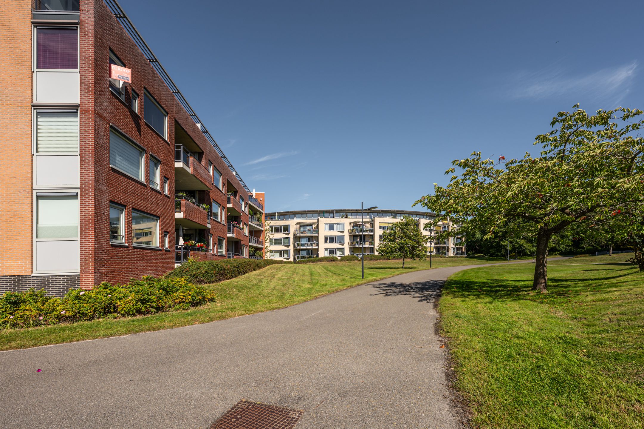 Photo 39 of Veldzigt 33