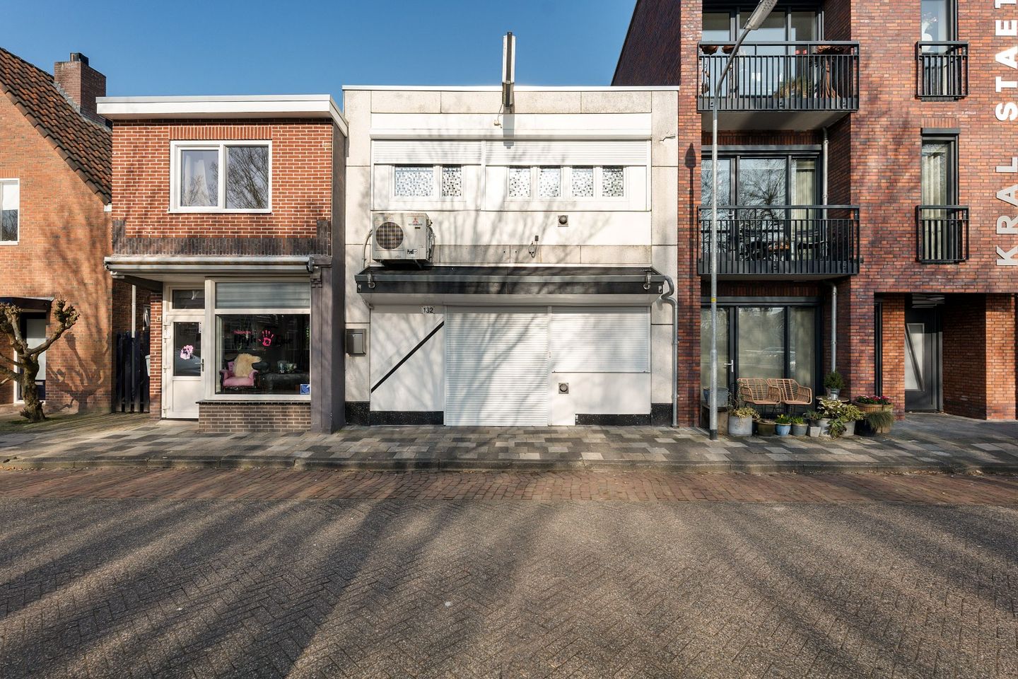 Bekijk foto 1 van Feiko Clockstraat 132