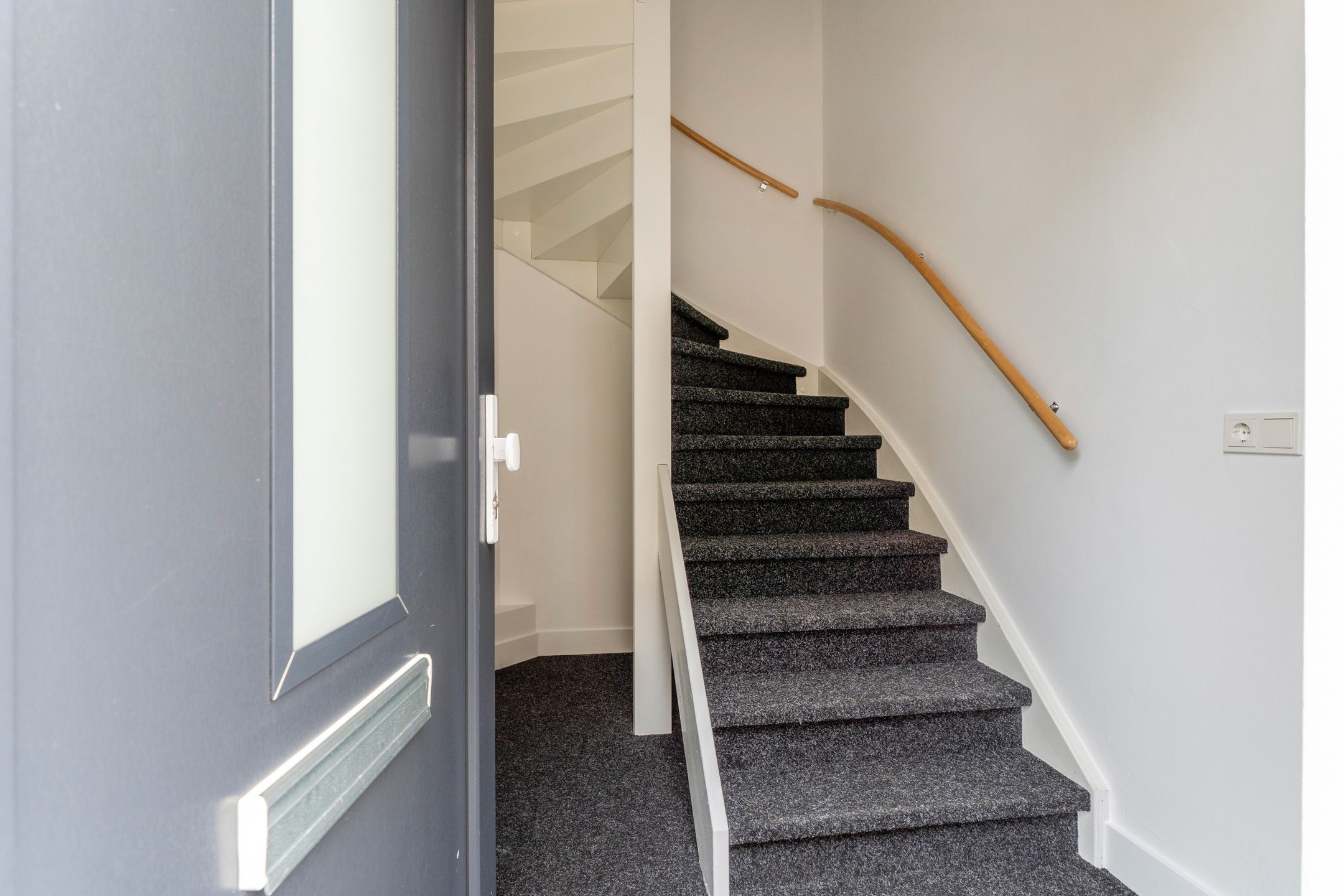 Foto 6 van Zwitserlandstraat 10